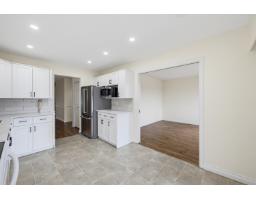100 32691 Garibaldi Drive, Abbotsford, BC V2T5T7 Photo 10