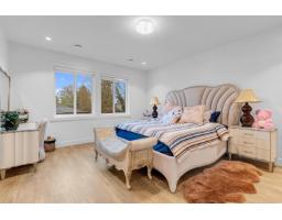 13995 79a Avenue, Surrey, BC V3W2Z5 Photo 18