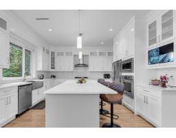 13995 79a Avenue, Surrey, BC V3W2Z5 Photo 8