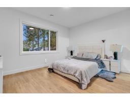 13995 79a Avenue, Surrey, BC V3W2Z5 Photo 32