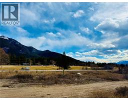 5056 & 5075 93/95 Highway, Fairmont Hot Springs, BC V0B1L1 Photo 6