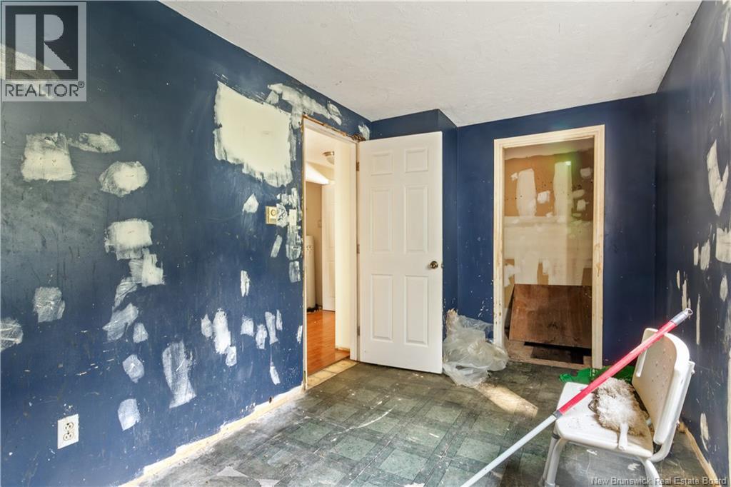 172 Renaud - Image 17