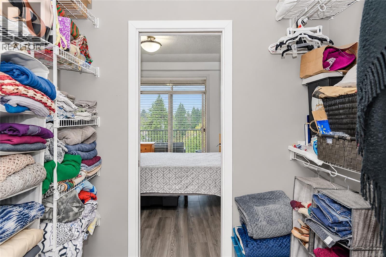 #406 623 Treanor Ave - 20