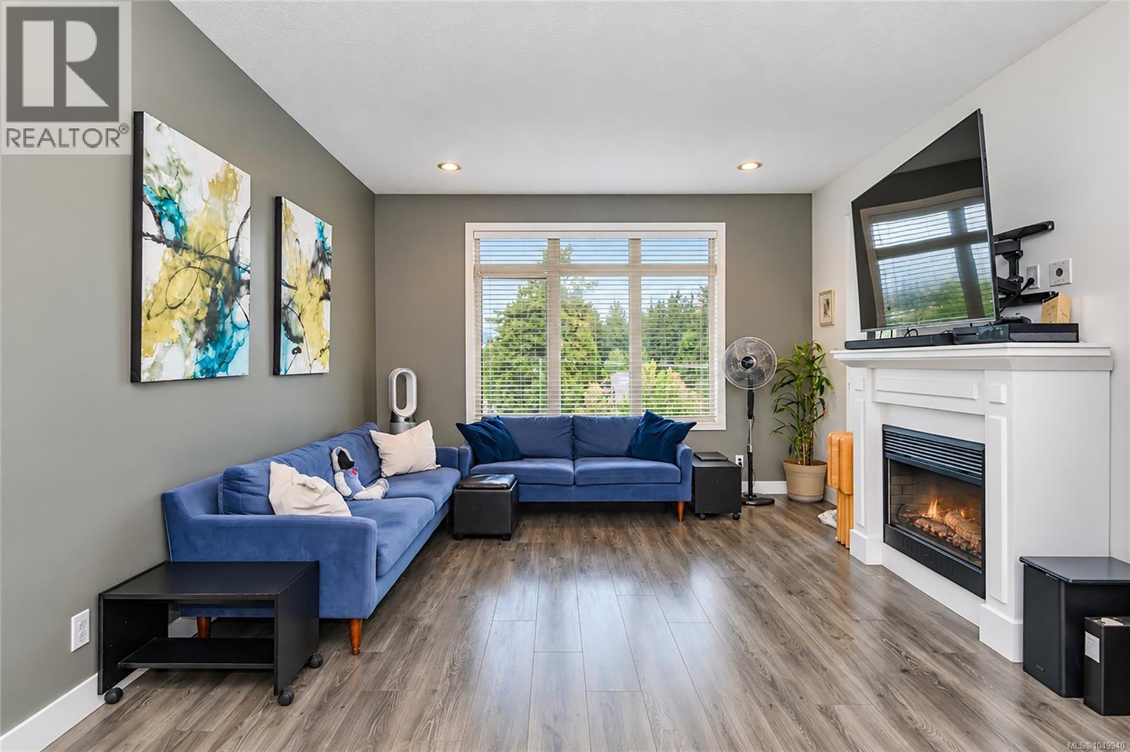 #406 623 Treanor Ave - Image 4