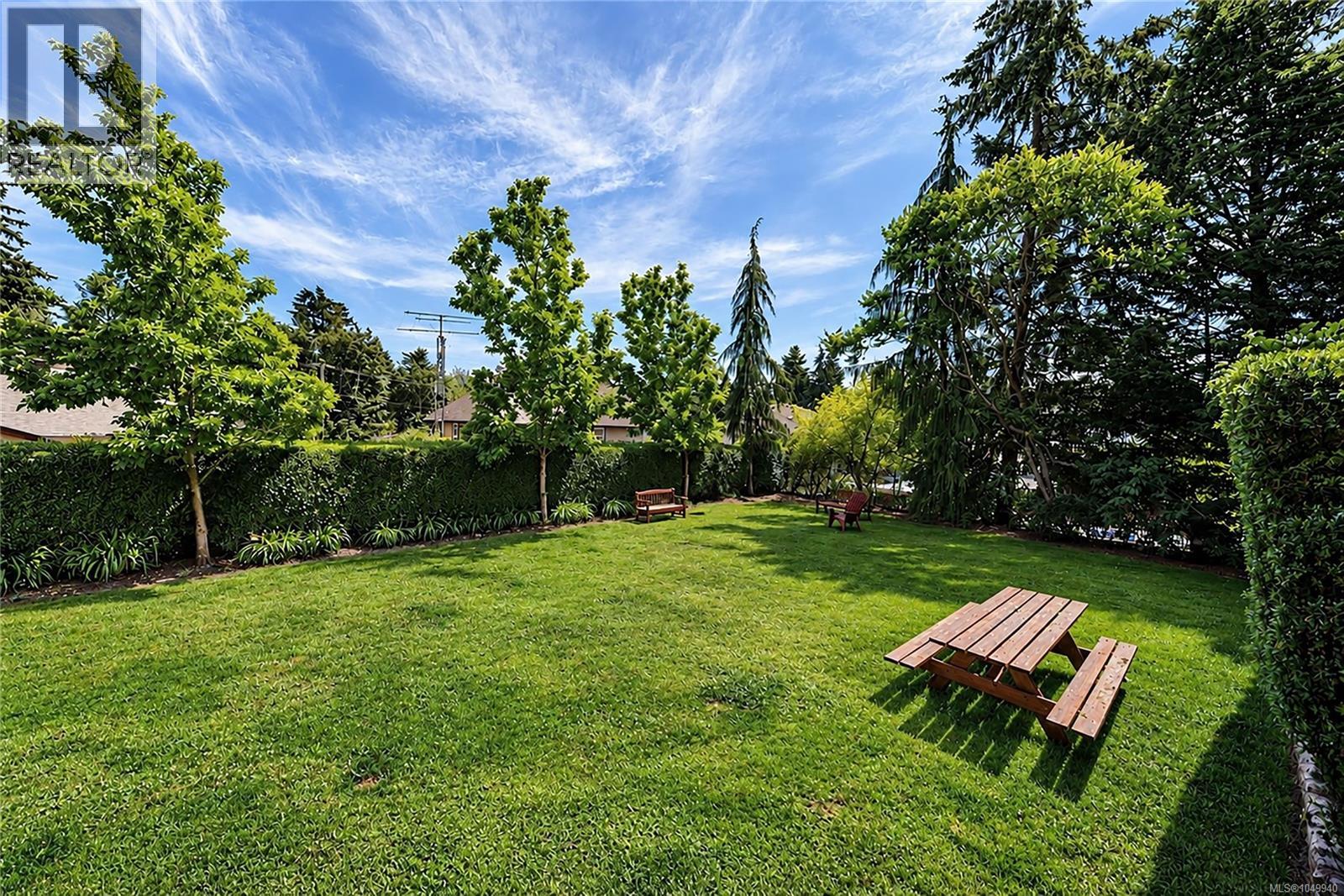 #406 623 Treanor Ave - Image 32