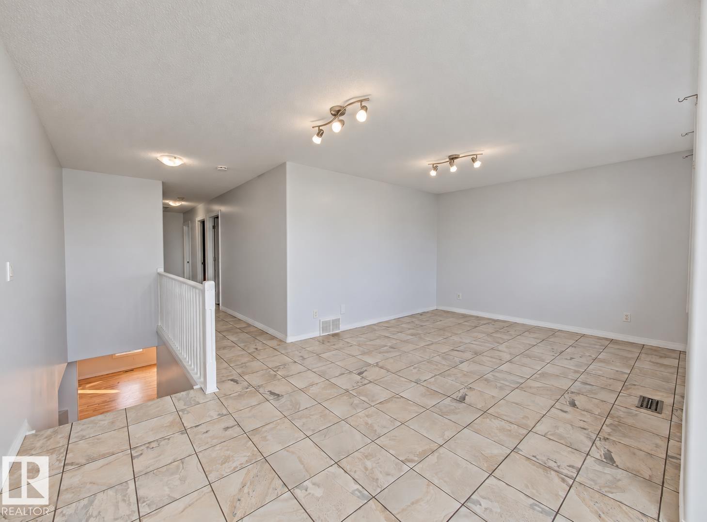 13 Almond Ba, Westpark_FSAS — photo 24 of 30