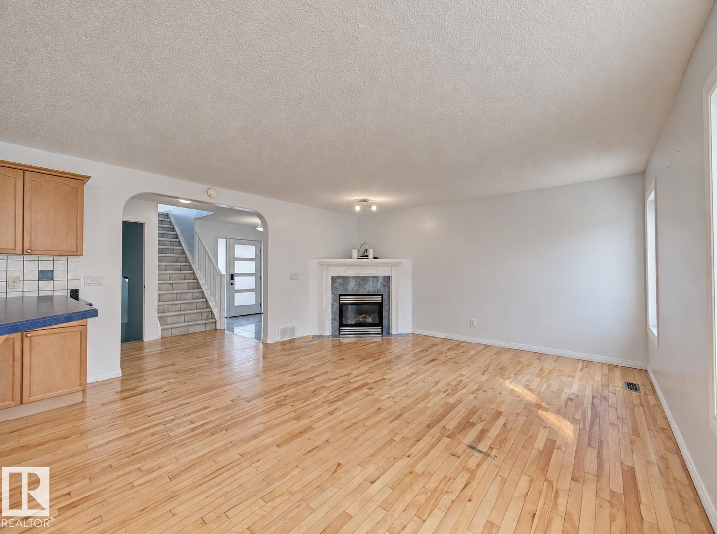 13 Almond Ba, Westpark_FSAS — photo 17 of 30
