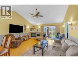 Foyer - 307 Golfview Drive, Amherstburg, ON N9V0A1 Photo 10