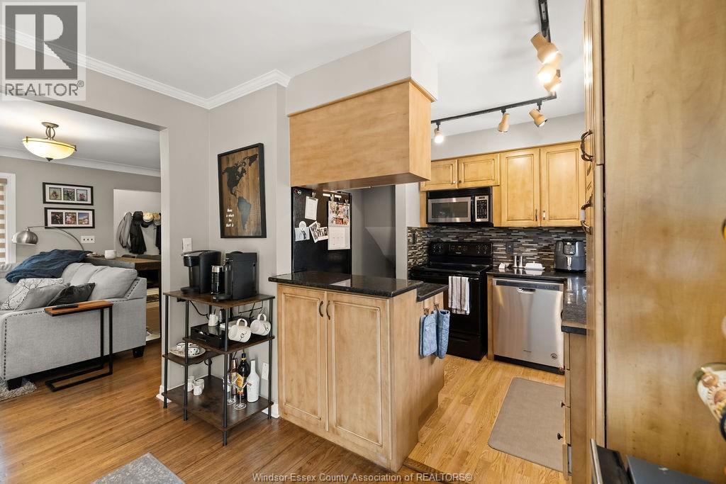 1023 MARJORIE DRIVE - 10