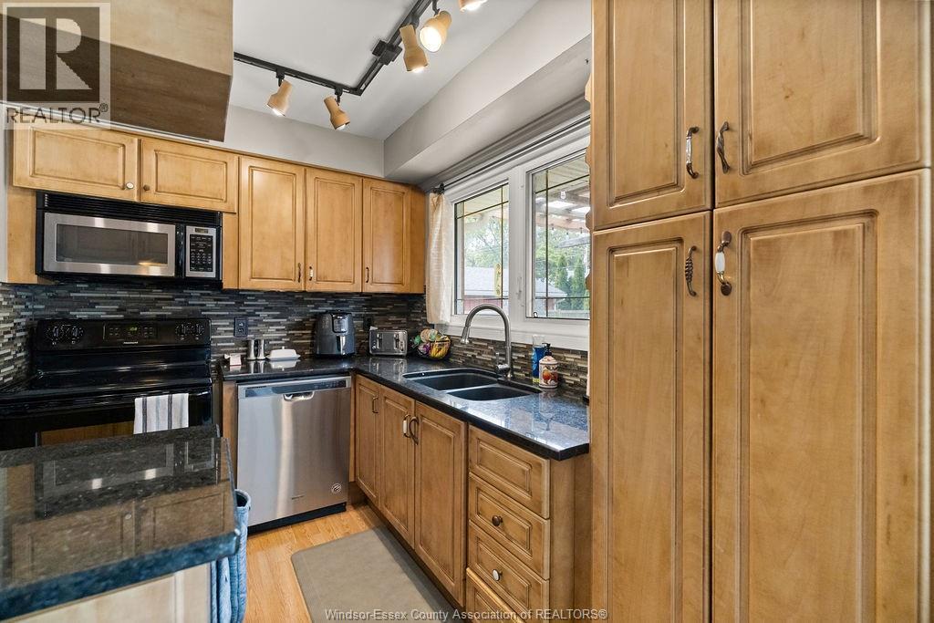 1023 MARJORIE DRIVE - 11