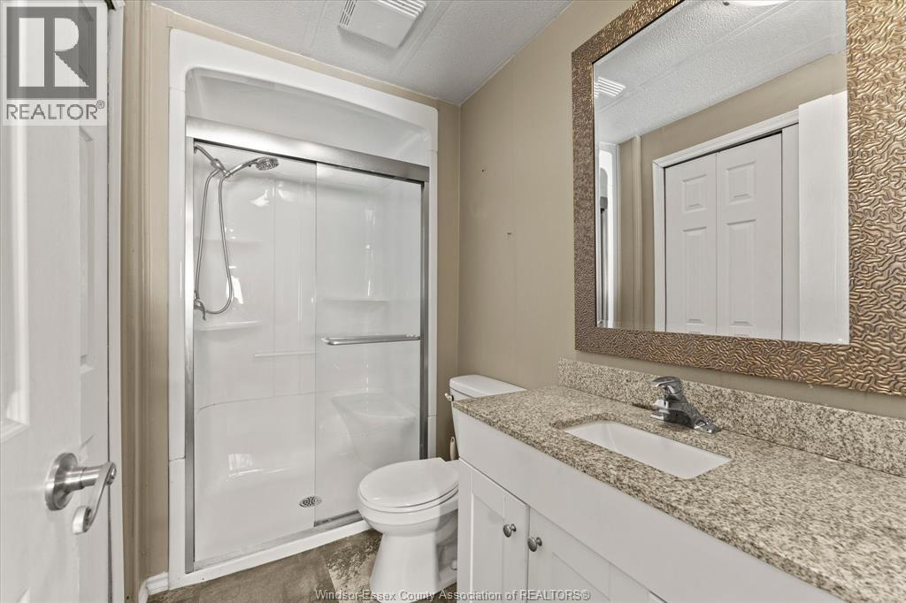52 PARKSIDE DRIVE - 23