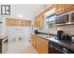 Breakfast - 10 Audubon Street N, Stoney Creek, ON L8J1P7 Photo 12