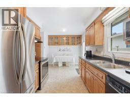 Kitchen - 10 Audubon Street N, Stoney Creek, ON L8J1P7 Photo 11