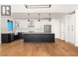 4pc Ensuite bath - 225 Dominion Way, Vernon, BC V1H2M1 Photo 12