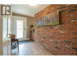 12692 Ponderosa Drive, Lake Country, BC V4V2G9 Photo 9