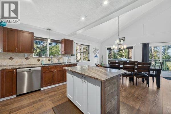 996 Arras Road - 9