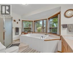 128 Ponderosa Place, Penticton, BC V2A7Y8 Photo 25