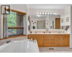 128 Ponderosa Place, Penticton, BC V2A7Y8 Photo 26