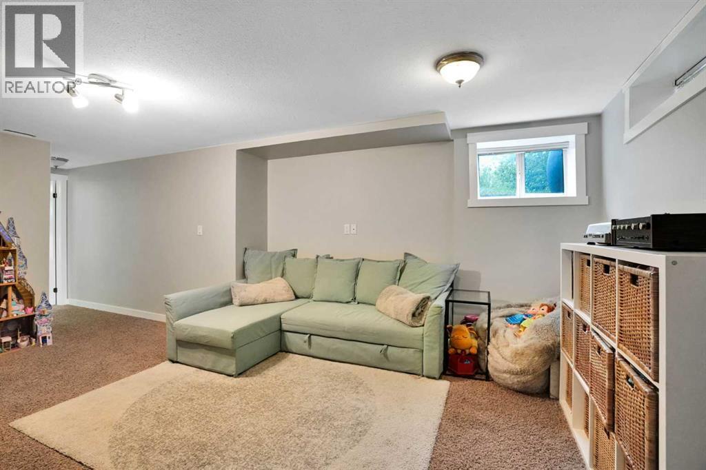 158 Rundleview Close NE - 20