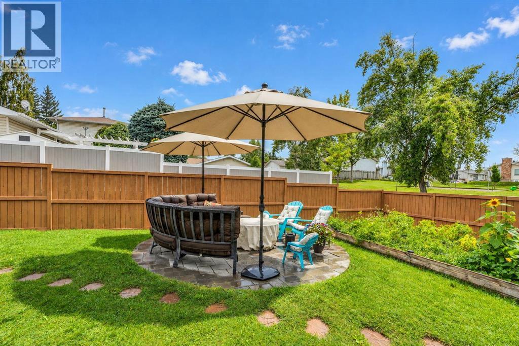 158 Rundleview Close NE - 35