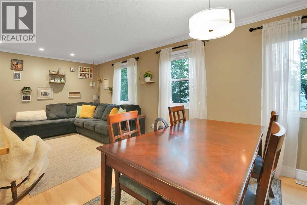 158 Rundleview Close NE - 8