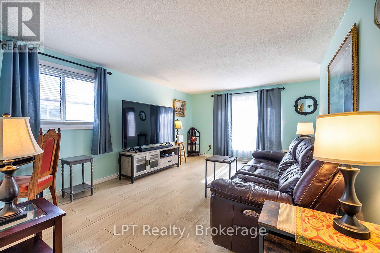 745 Grandview Drive, Oshawa, ON photo 13