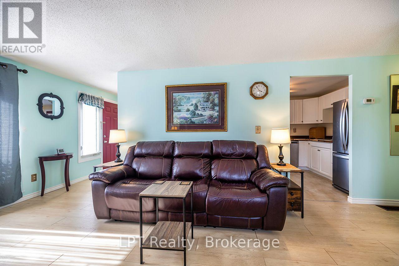 745 Grandview Drive, Oshawa, ON photo 14