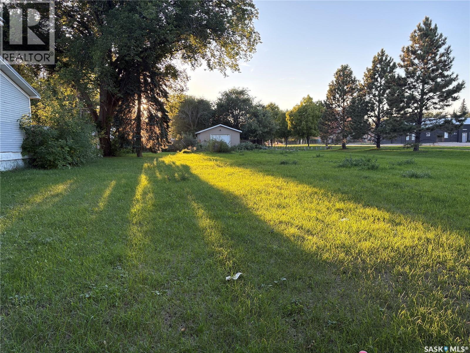 607 H AVENUE S, Saskatoon — photo 4