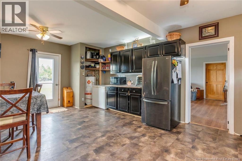 7 Birch Street - Image 15