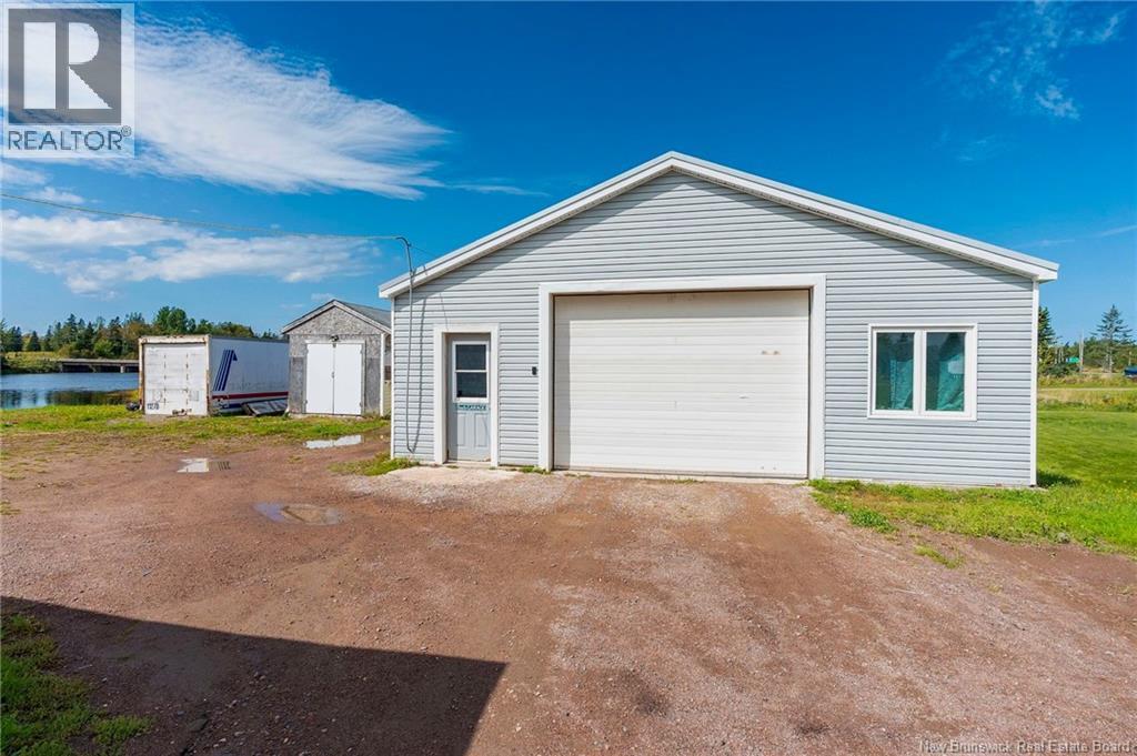 7 Birch Street - Image 44