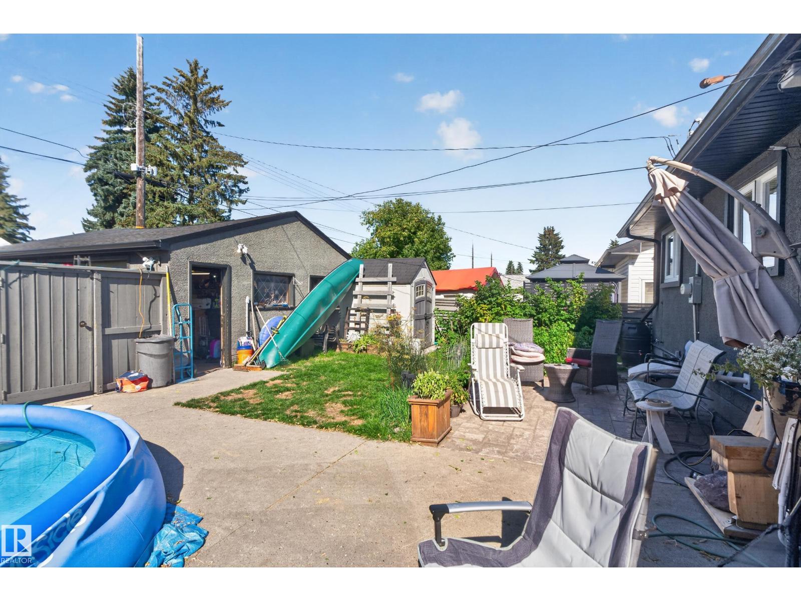 10548 40 ST NW - 39