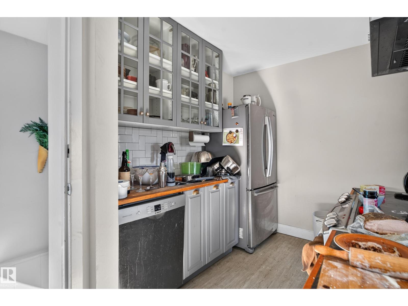 10548 40 ST NW - Image 6