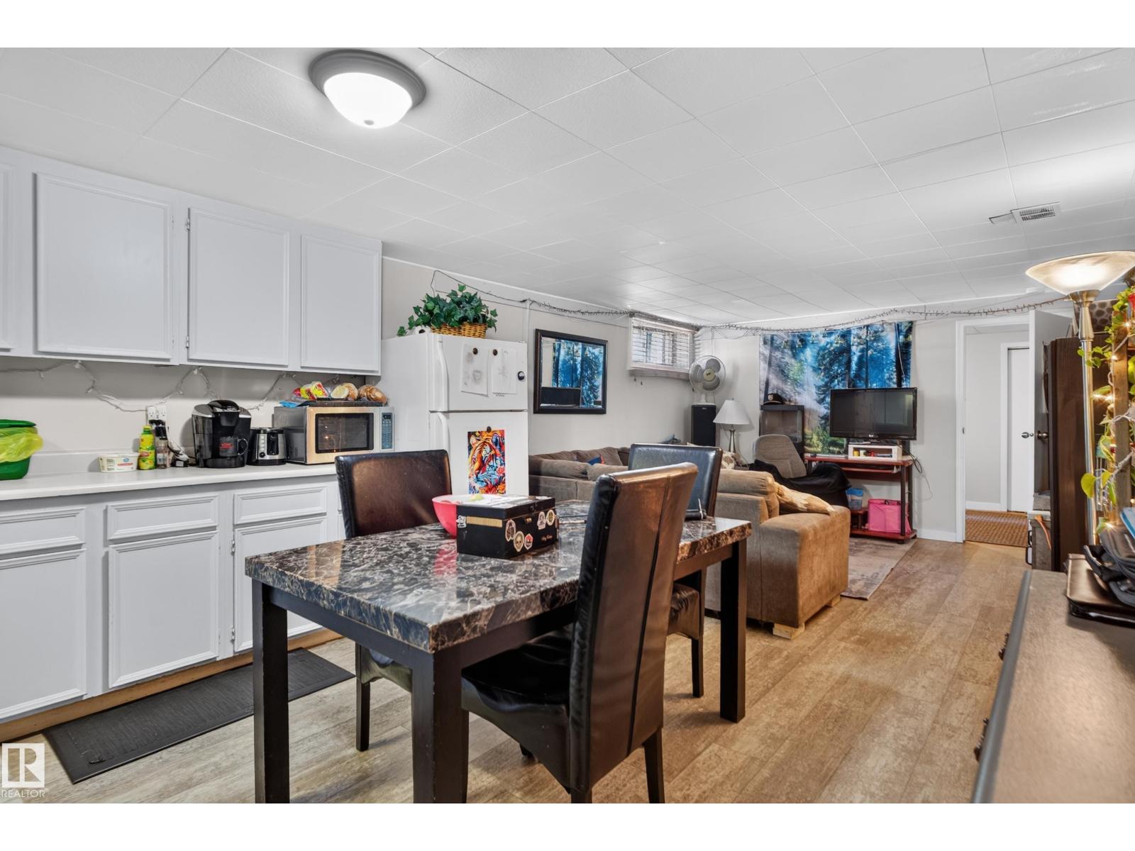 10548 40 ST NW - Image 20