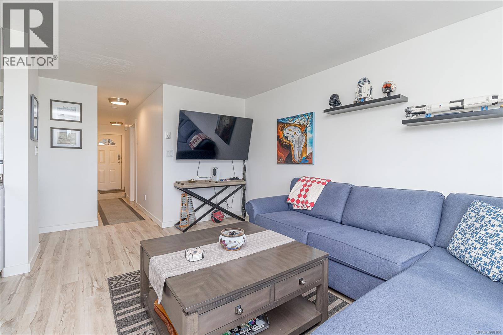 #107 9916 Daniel St - Image 6