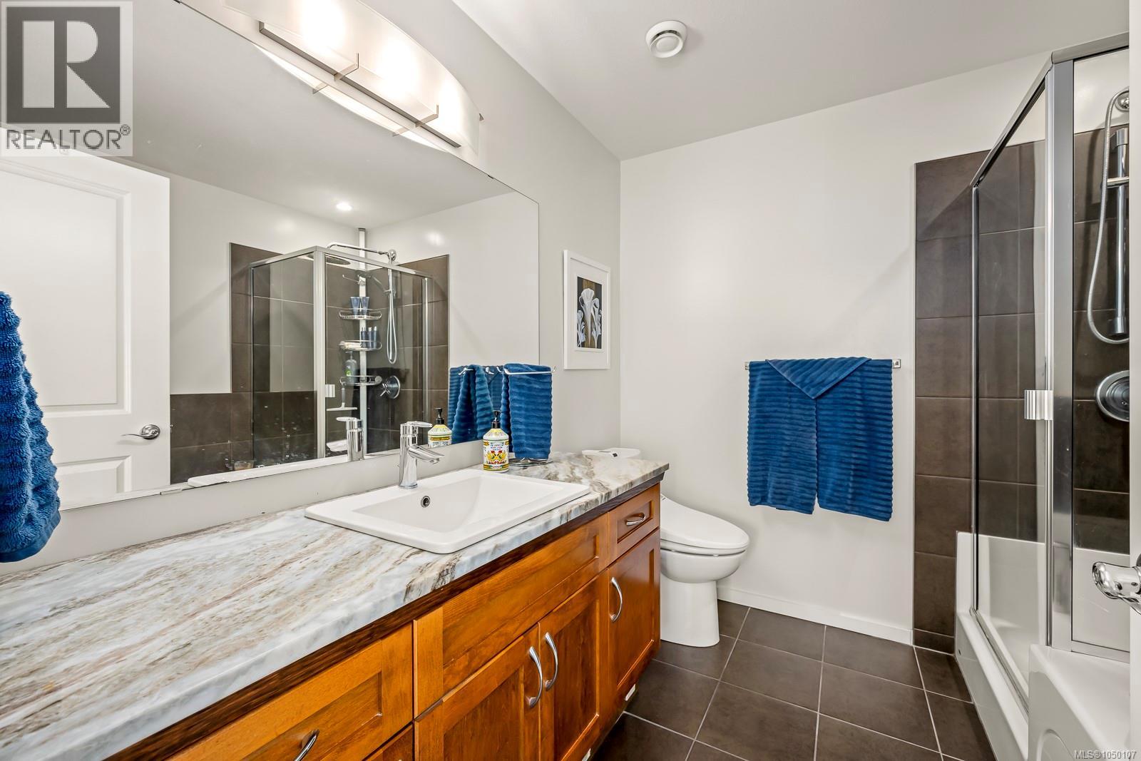 #17 700 Lancaster Way - 12
