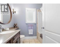 127 Peterson Lane, Fort Mcmurray, AB T9K0B1 Photo 36