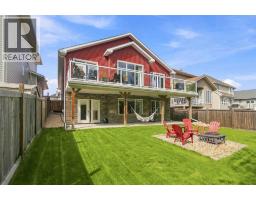 Kitchen - 127 Peterson Lane, Fort Mcmurray, AB T9K0B1 Photo 6