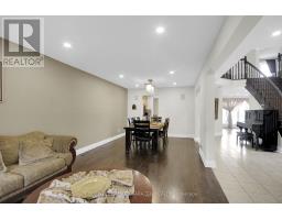 Family room - 185 Twyford Street, Ottawa, ON K1V0V8 Photo 9