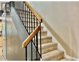1843 Prestwick Drive, Ottawa, ON K1E2R7 Photo 8