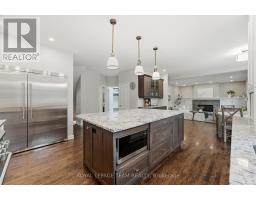 Kitchen - 2080 Fairbanks Avenue, Ottawa, ON K1H5Z1 Photo 11