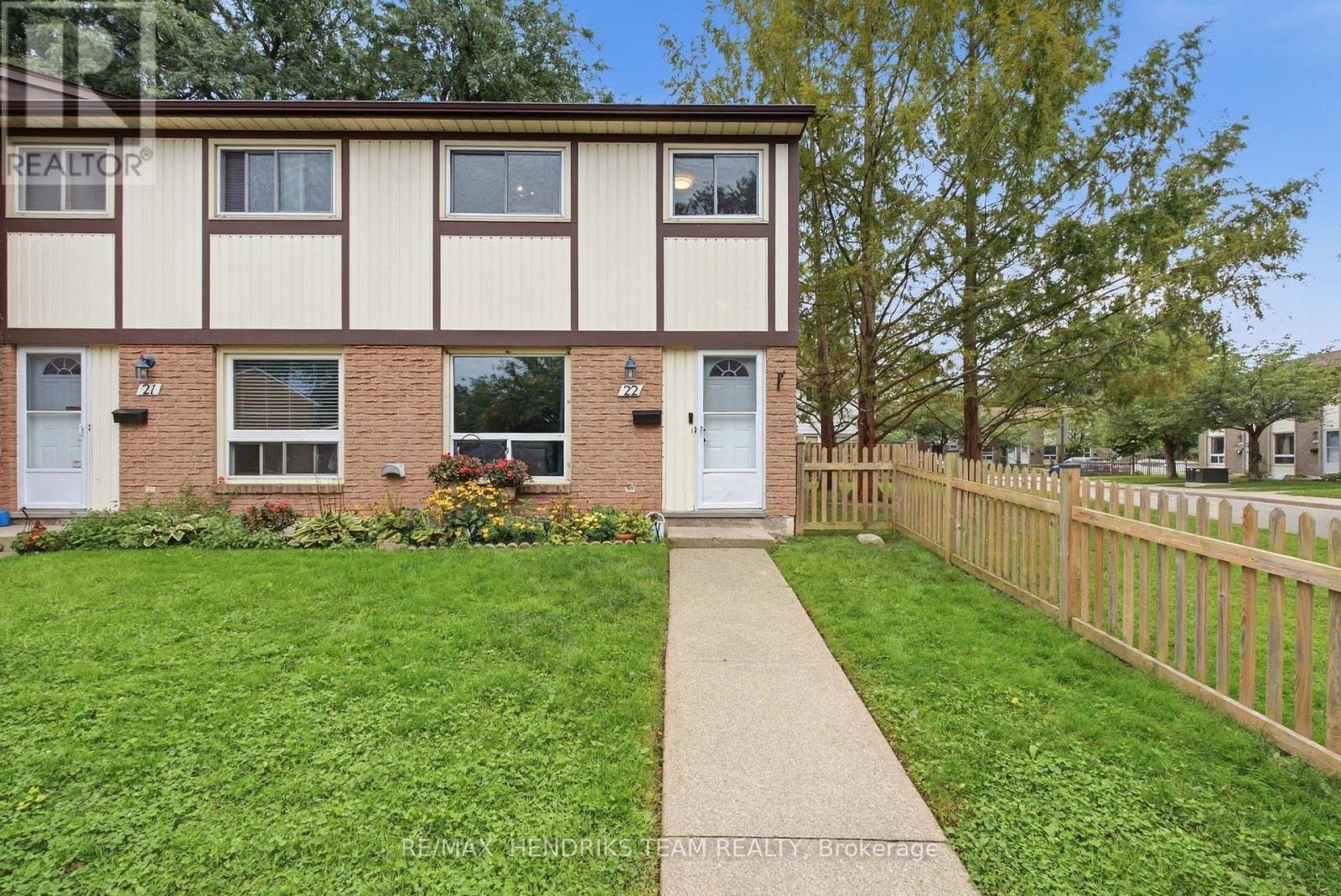 #22 25 LINFIELD DRIVE - 1