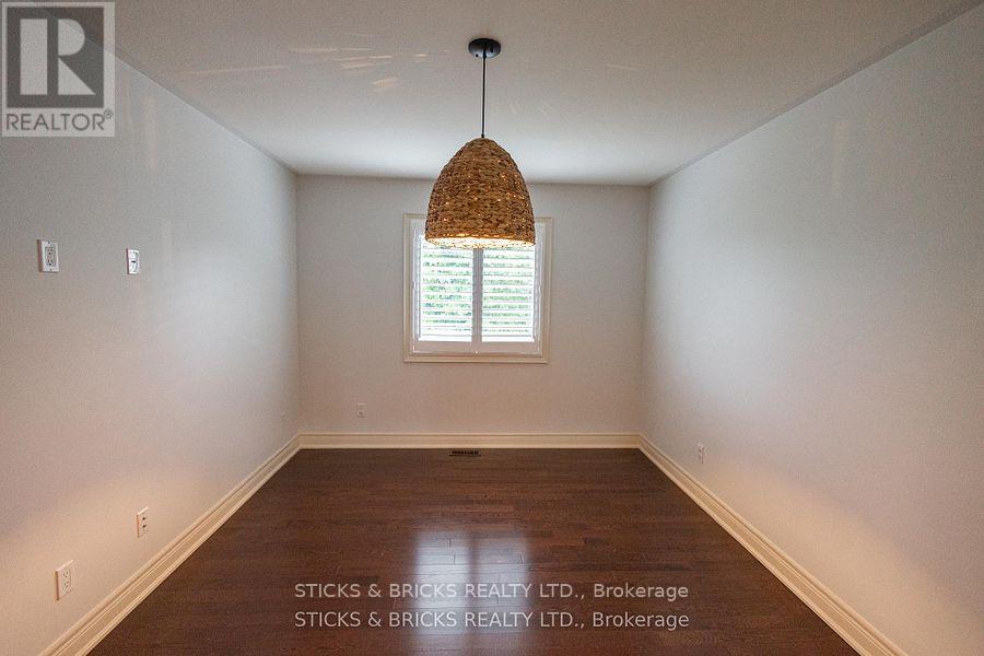 6415 CHRISTOPHER CRESCENT - Image 21