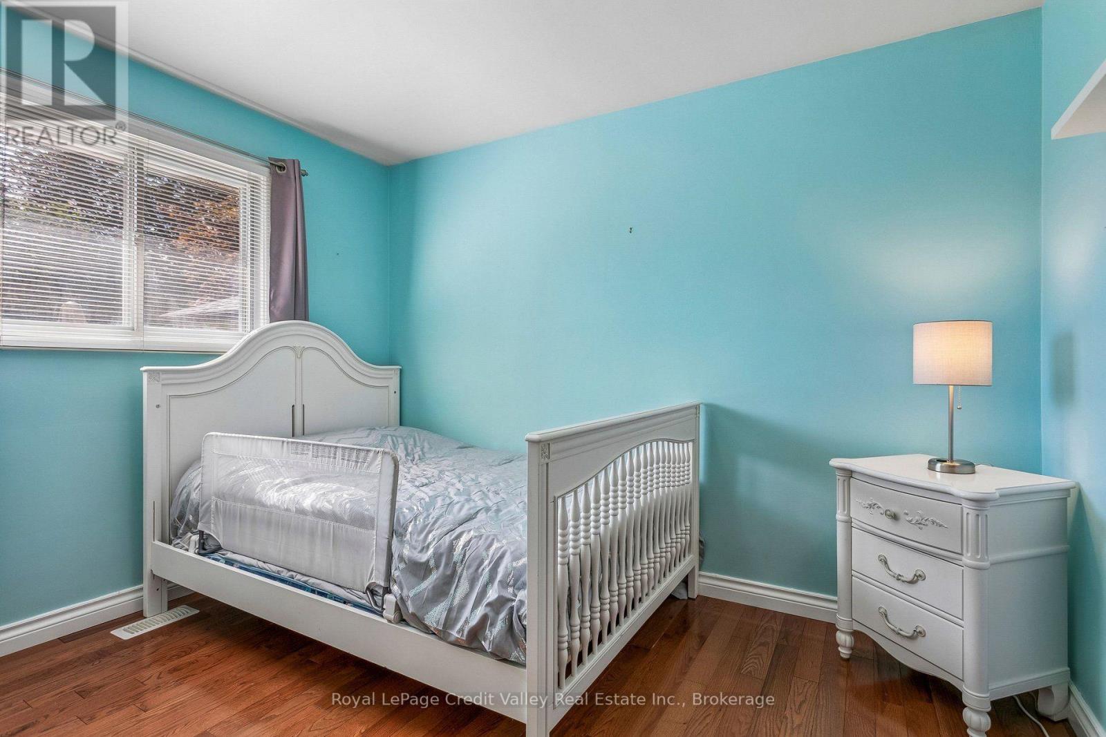 8 MILNER ROAD - Image 24