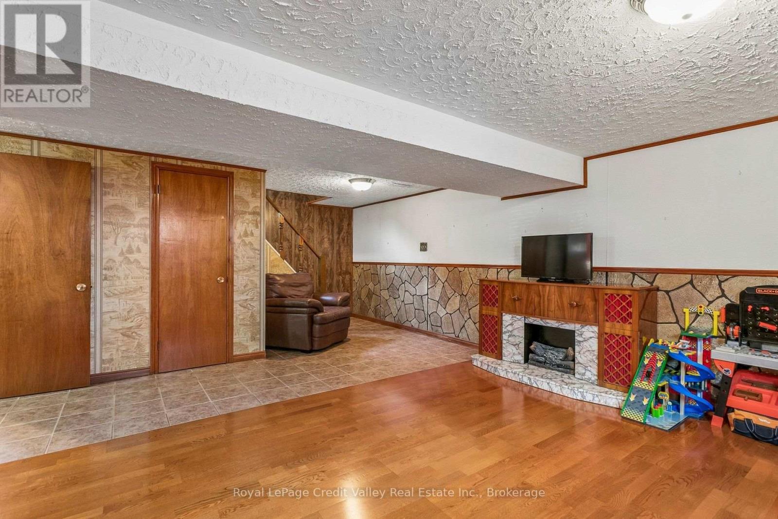 8 MILNER ROAD - Image 33