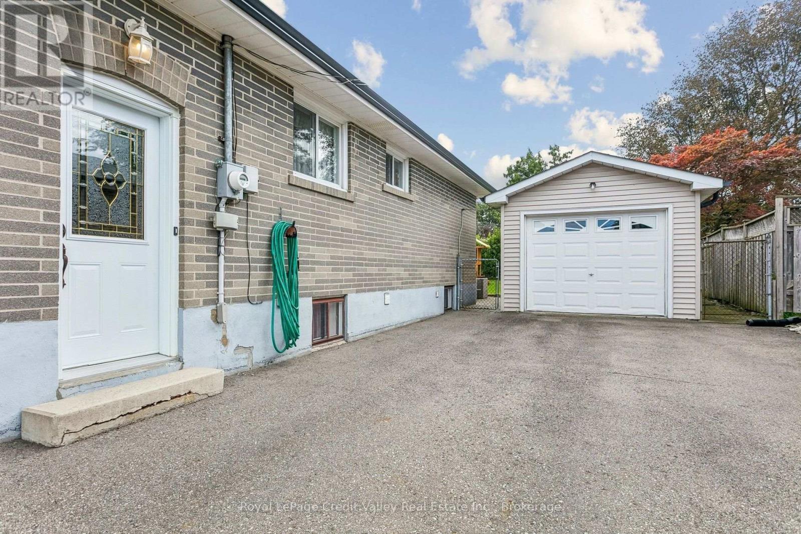 8 MILNER ROAD - Image 47