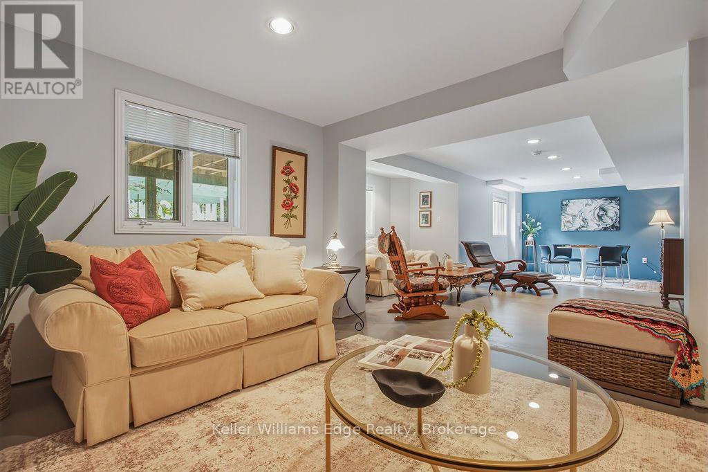 2084 MCKERLIE CRESCENT - Image 42