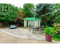 2084 Mckerlie Crescent, Burlington, ON L7M4E8 Photo 46