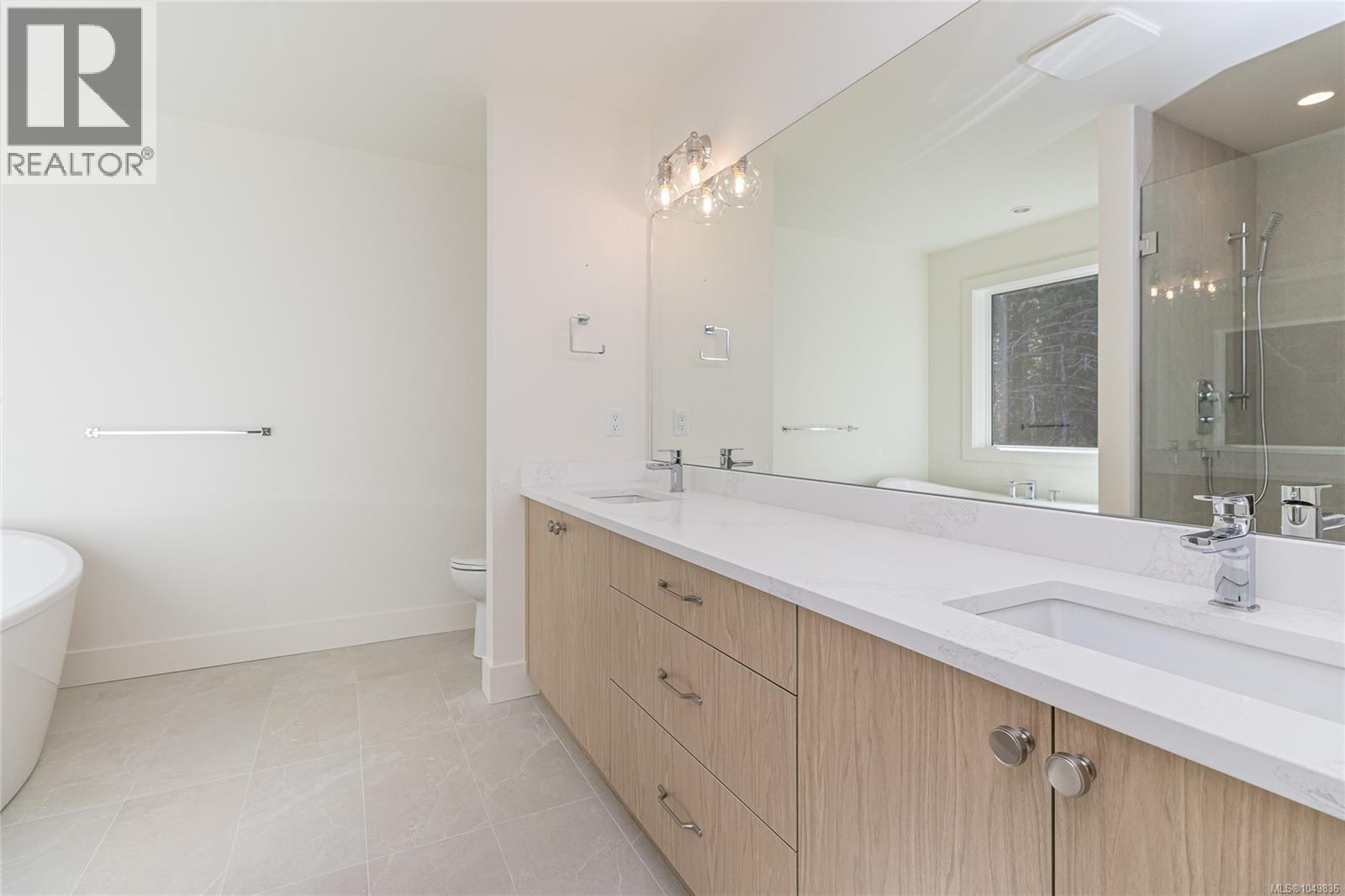 2180 Bellflower Dr - Image 19