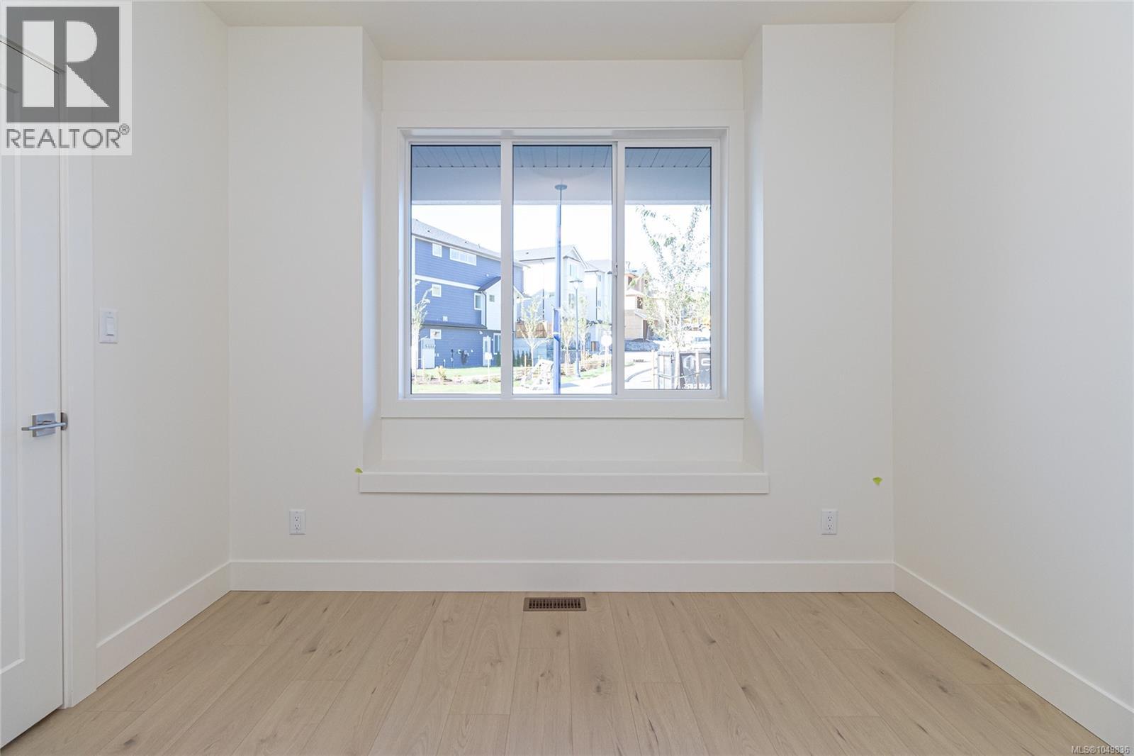 2180 Bellflower Dr - Image 29