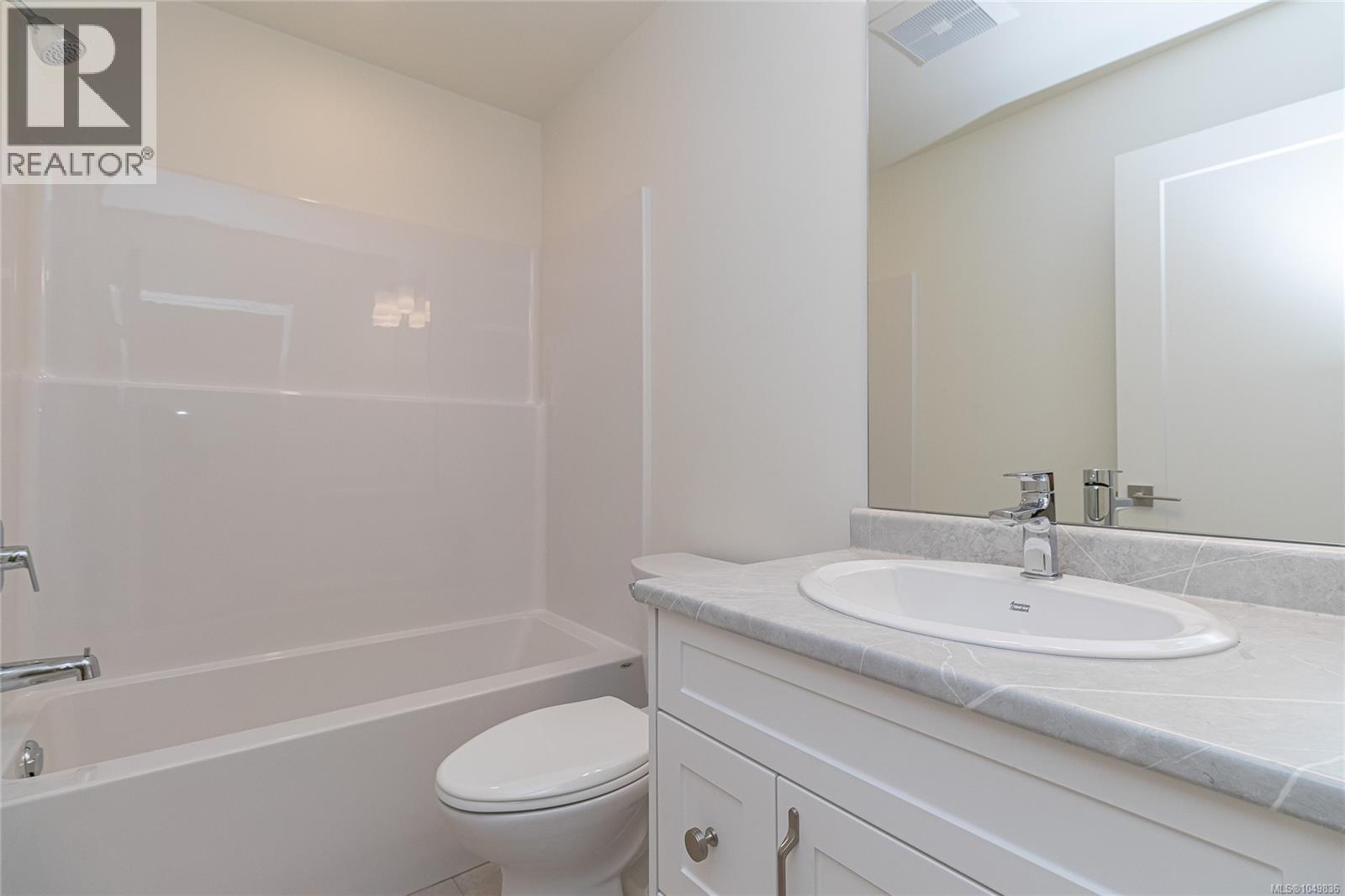 2180 Bellflower Dr - Image 36